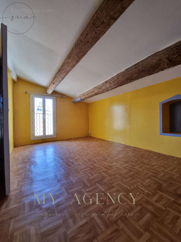 Maison à SERIGNAN