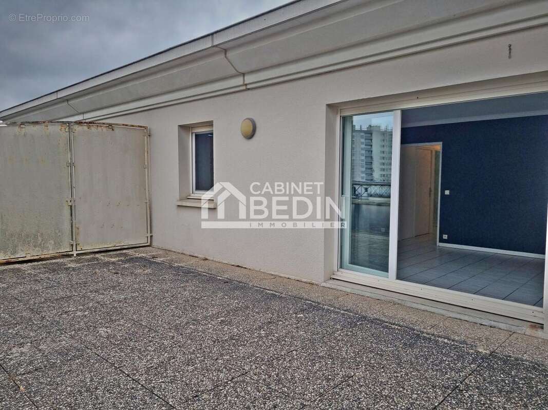 Appartement à BORDEAUX