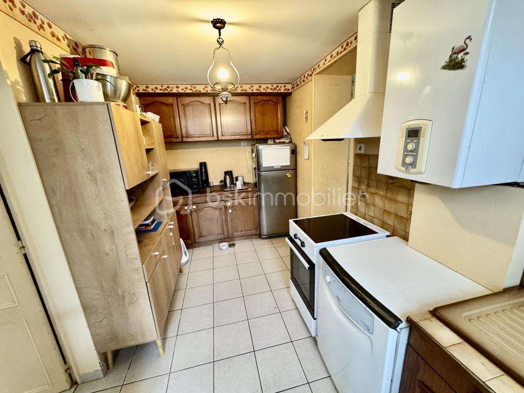 Maison à SAINT-CYR-SUR-LOIRE