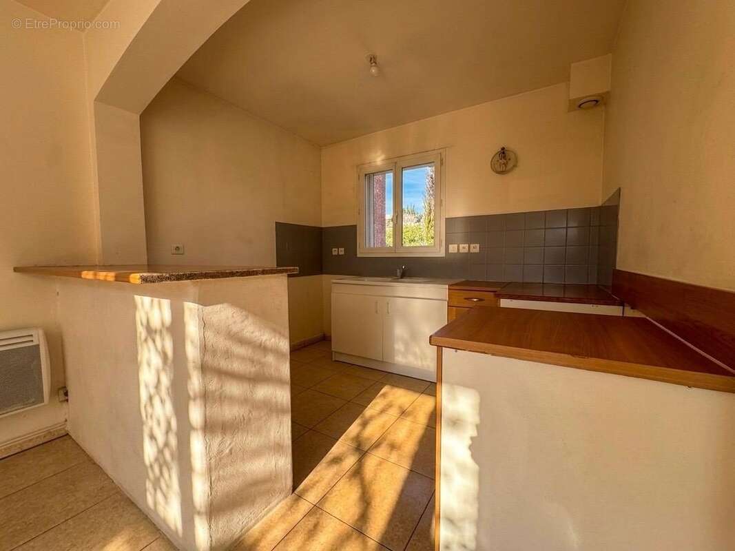 Maison à ROCHEFORT-DU-GARD