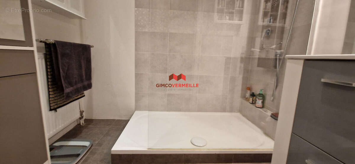 Appartement à ERAGNY