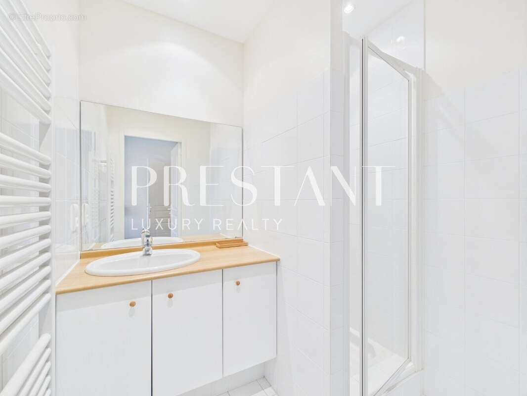 A vendre, Maison de charme 5 chambres vue dominante - photo 20