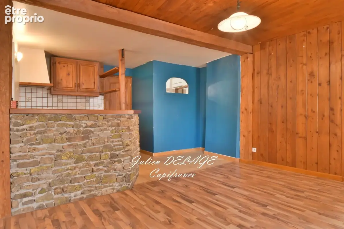 Authentique maison de village au cœur d'embrun – 2 chambres – cave & combles - photo 11