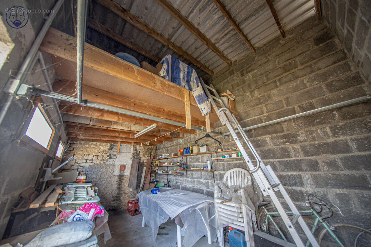 Appartement à VAUCOULEURS