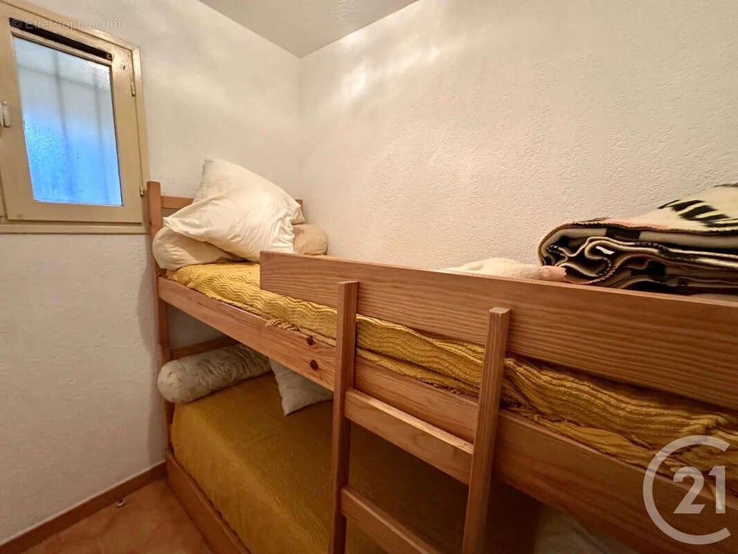 Appartement à SIX-FOURS-LES-PLAGES