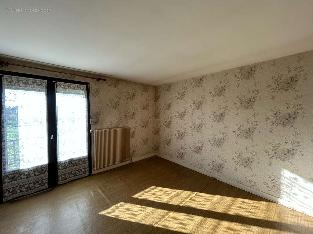 Maison à MAGNY-VERNOIS