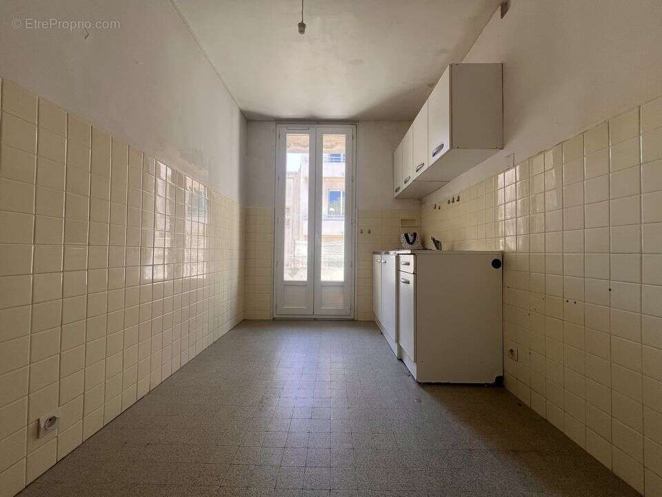 cuisine secteur chave clairimmo appartement T3 - Appartement à MARSEILLE-4E