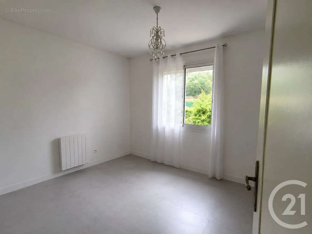 Maison 115 m² à Montesquieu-Volvestre  - photo 12