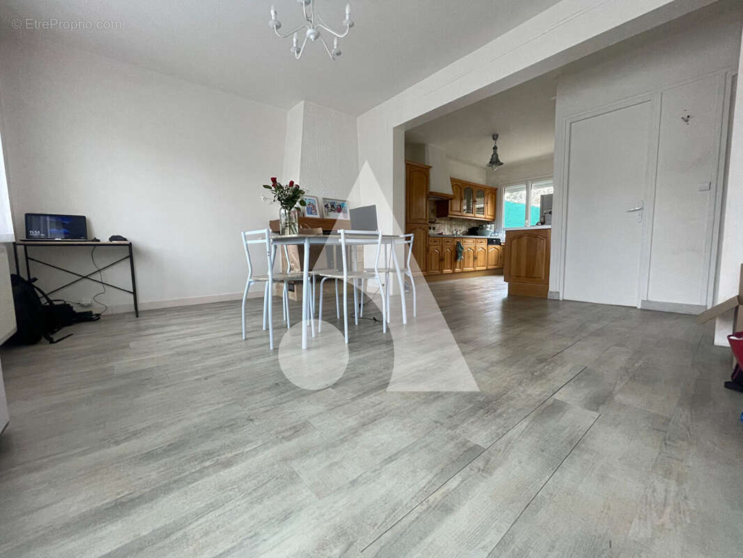 Maison à SUCY-EN-BRIE