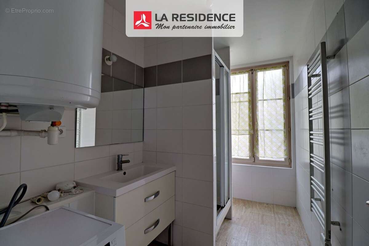 Appartement 36 m² à Magny-En-Vexin  - photo 4