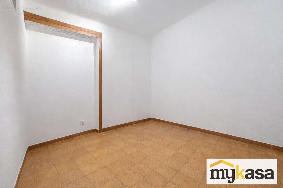 Appartement  T4 Martigues Ferrières 63m2 - photo 4