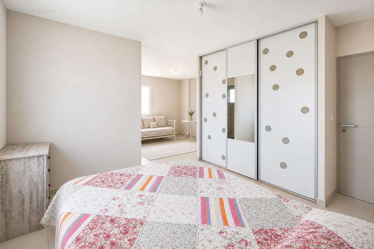 Grande Maison Louée 7 Pièces à Villelongue - photo 10