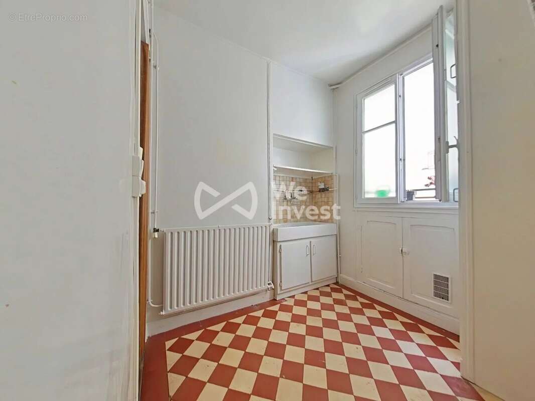Appartement à LEVALLOIS-PERRET