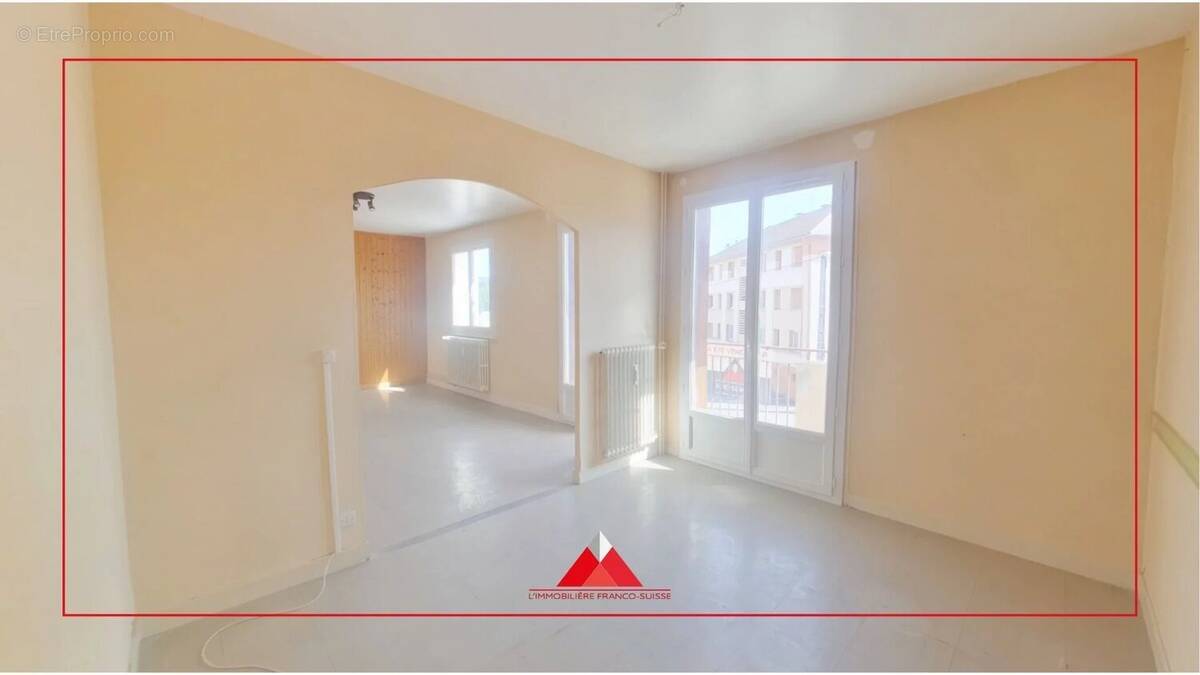 Appartement à SAINT-LAURENT-EN-GRANDVAUX
