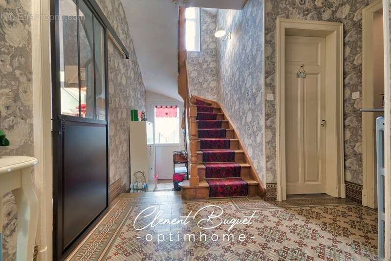 Maison à LE NOUVION-EN-THIERACHE