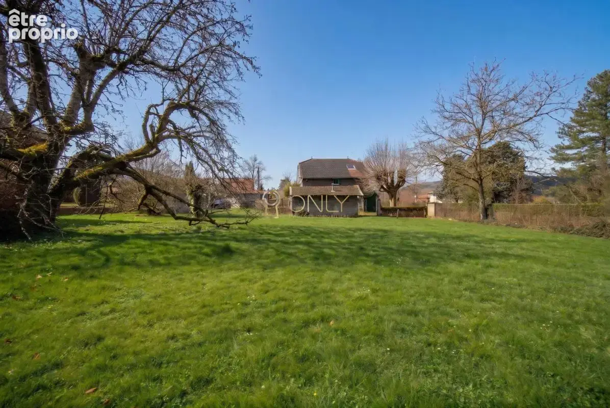 Neuville-sur-Saône Terrain 963m² - photo 4