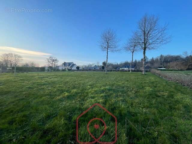 Terrain à BOURBRIAC