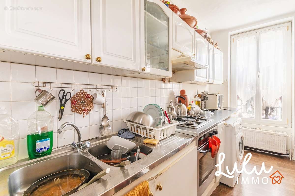 Appartement T3 63m2 - Pierre Benite - photo 3