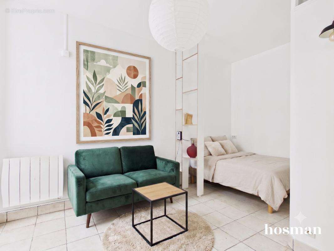 Idéal investissement ou pied-à-terre ! Studio au calme avec terrasse privative - Rue De Rome, Paris - photo 2
