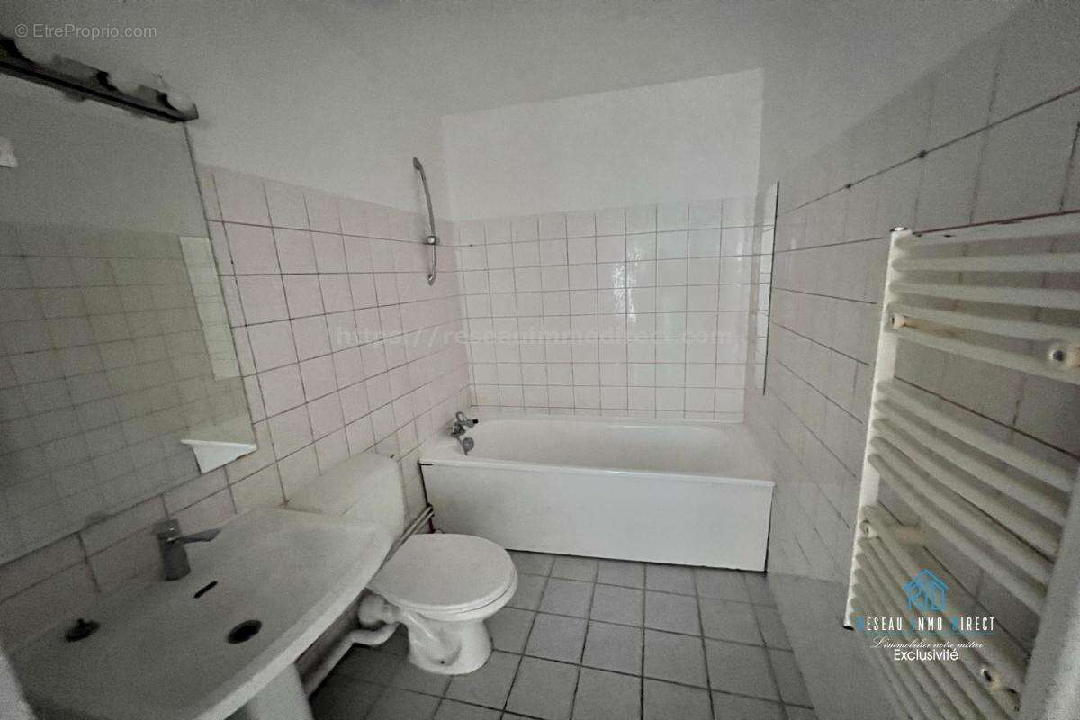 Appartement à CHABONS