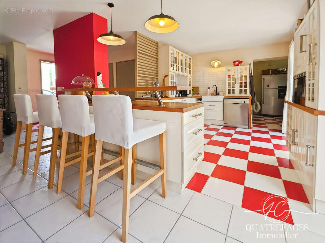 Maison à MAUSSANE-LES-ALPILLES