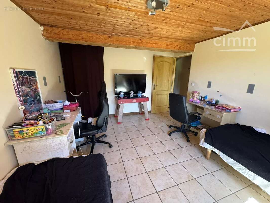 Appartement à MARSAC-EN-LIVRADOIS