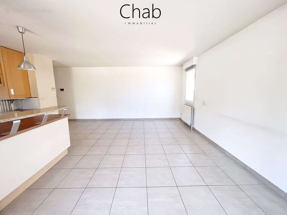 Appartement à AUBAGNE