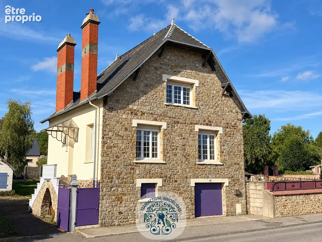 Maison à BRICQUEBEC