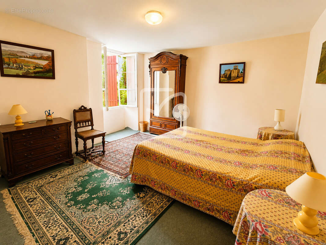 Maison T5 avec piscine, 4 chambres - étang - dépendances et plus de 2,14 hectares de terrain - Un cadre de vie - photo 17
