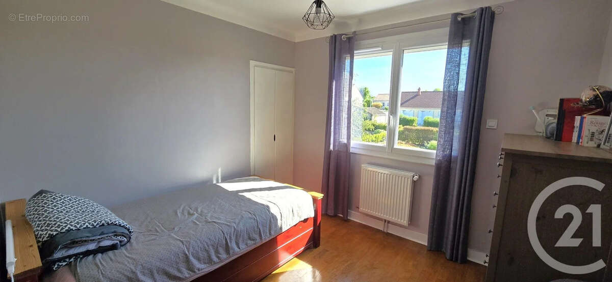 Maison 142 m² à Ecuisses  - photo 7