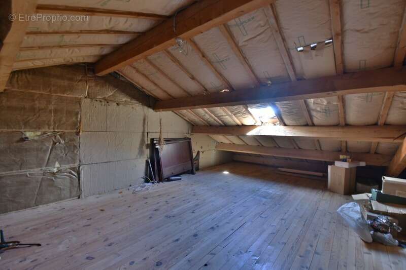 Maison à SAINT-AGREVE