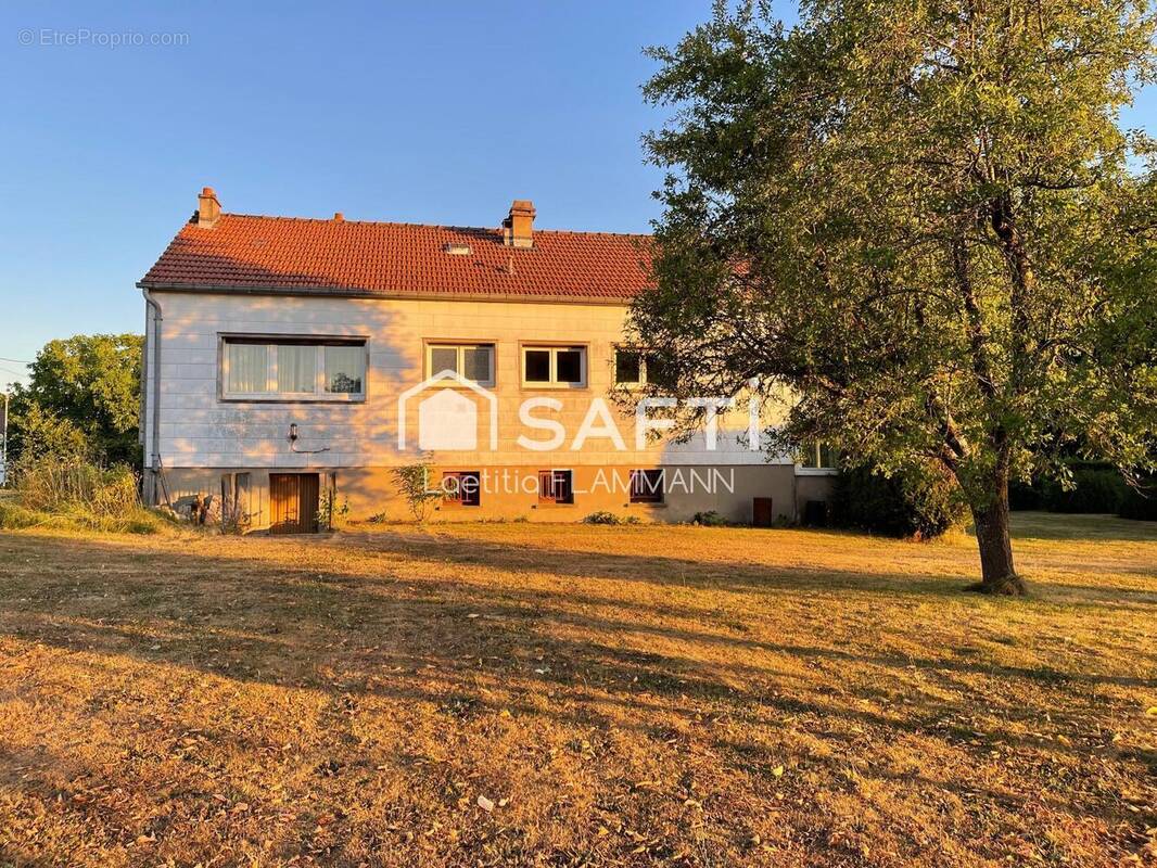Photo 1 - Maison à LE VAL-DE-GUEBLANGE