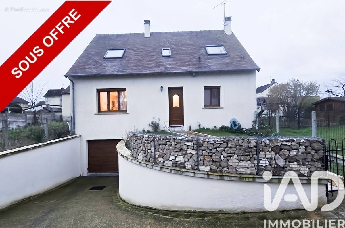 Photo 1 - Maison à LES MUREAUX