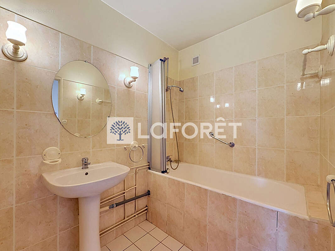 Appartement à BOIS-GUILLAUME