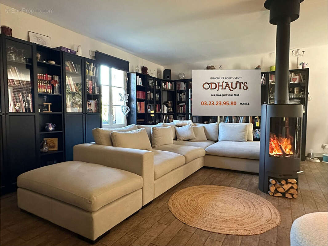 Maison à FONTAINE-LES-VERVINS