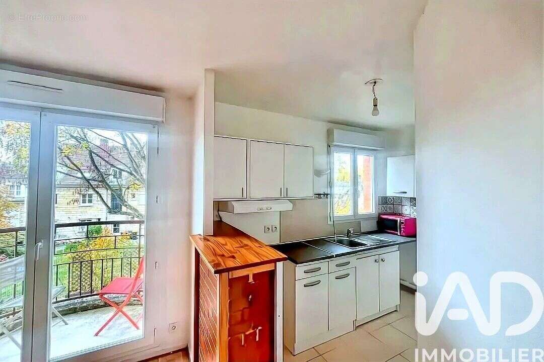 Photo 4 - Appartement à SAINT-OUEN-L'AUMONE