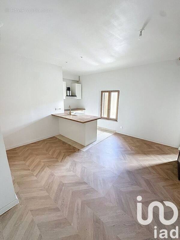 Photo 1 - Appartement à UZES