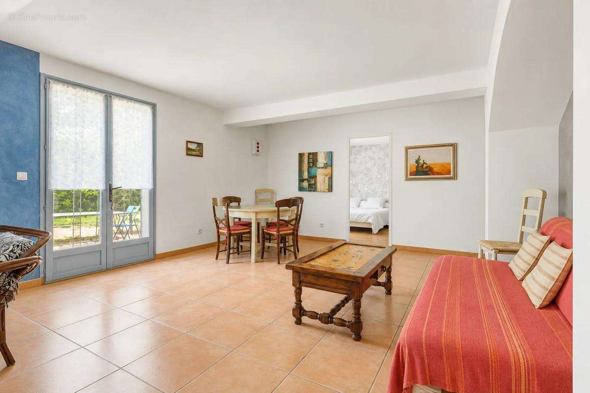 Maison familiale 6 pièces avec dépendance à Saint-Gilles - photo 26