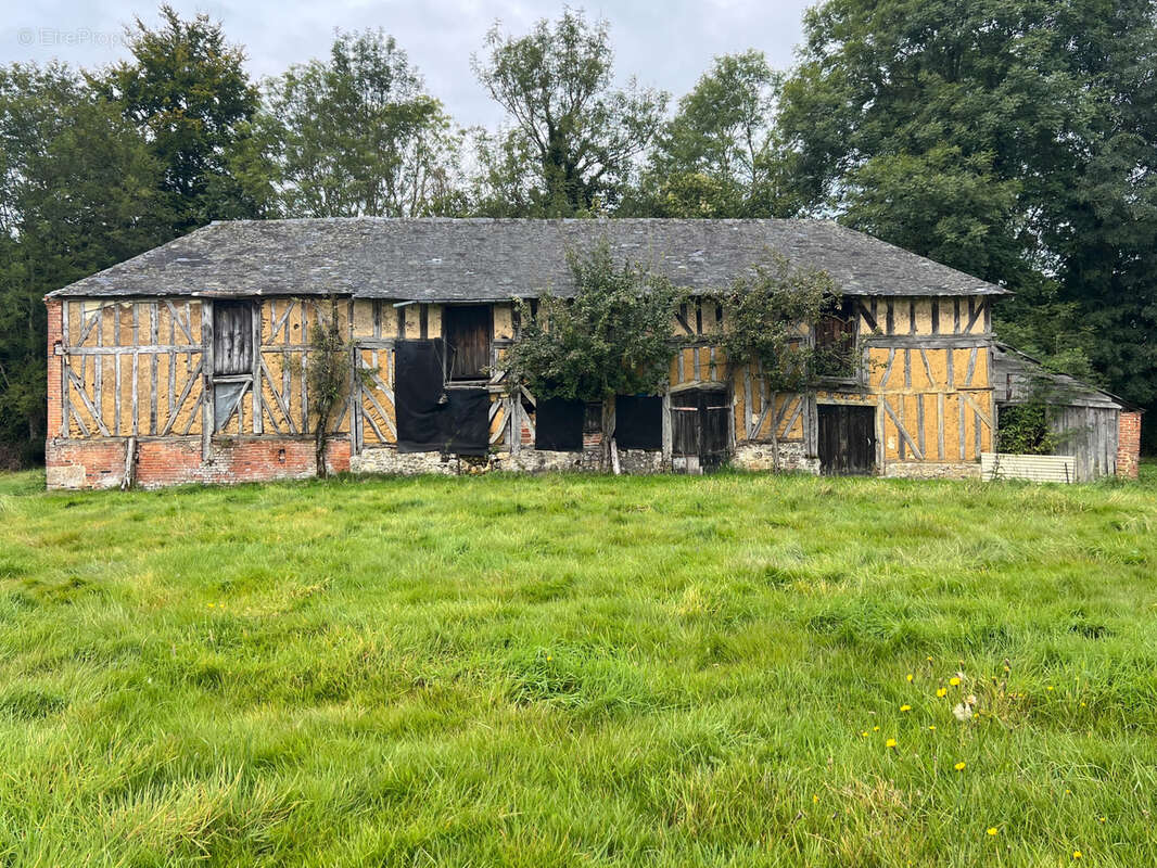 Maison de maître au fond d'une allée au calme avec annexes - photo 25