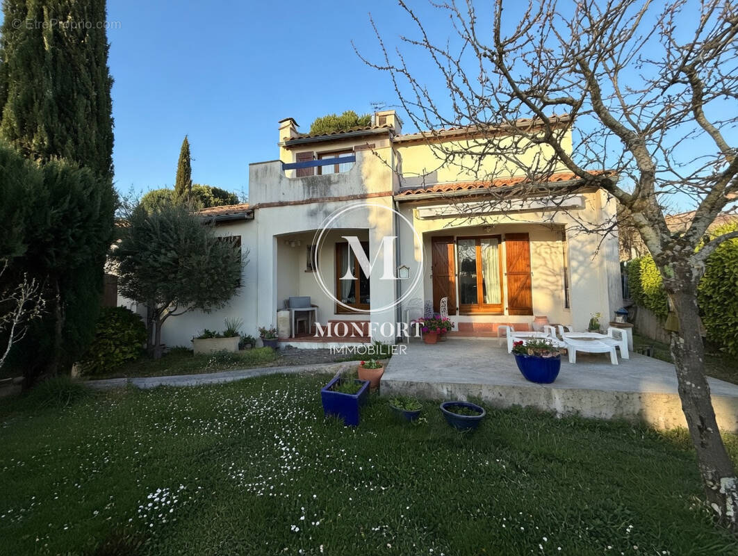 Maison à MONTRABE