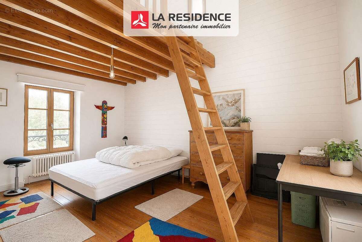 Maison 195 m² à Orgeval  - photo 8