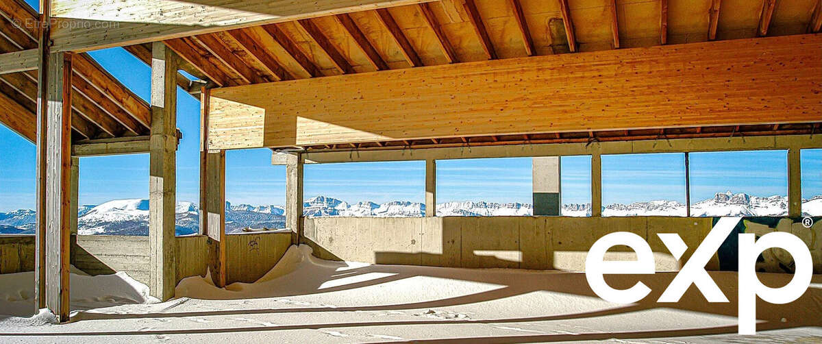 Appartement à SAINT-HONORE