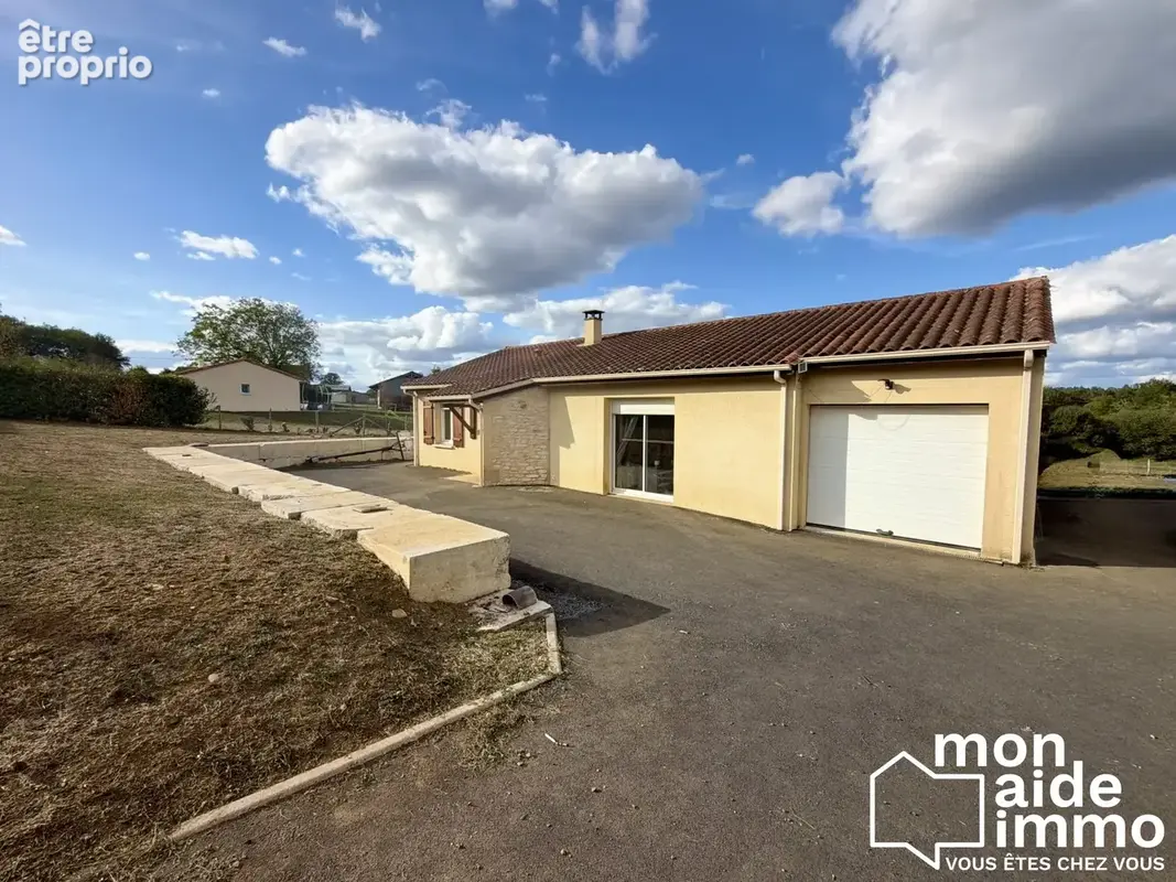 Photo Maison à Thiviers au prix de 176 714€