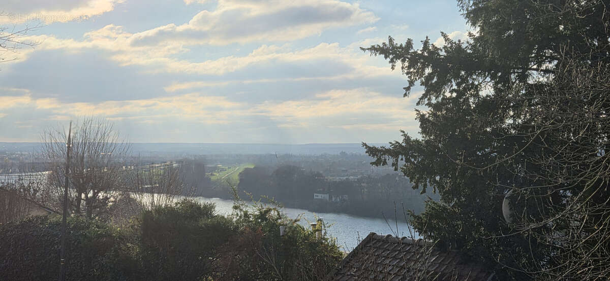 Appartement à LA FRETTE-SUR-SEINE