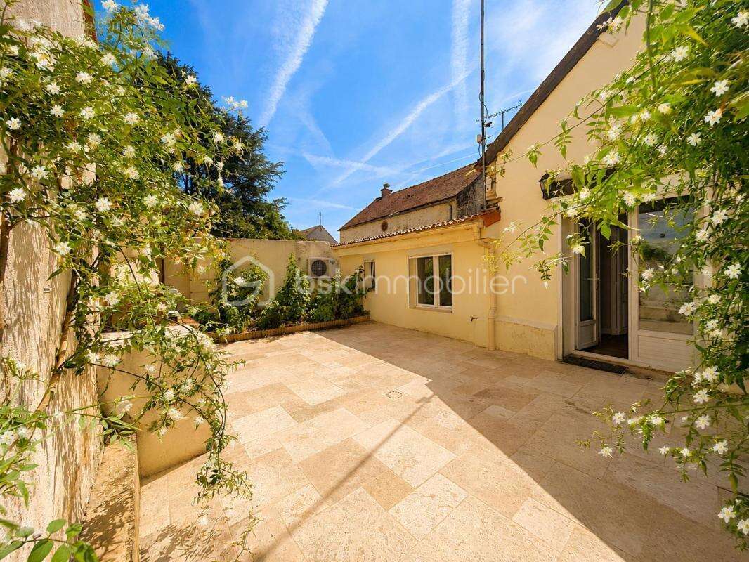 Situation exceptionnelle, tout à pied, Maison 6 pièces 104 m² surface au sol. terrain de 156 m² - photo 18