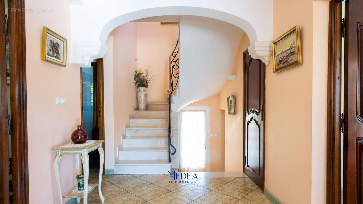 Photo 5 - Maison à MARSEILLE-9E