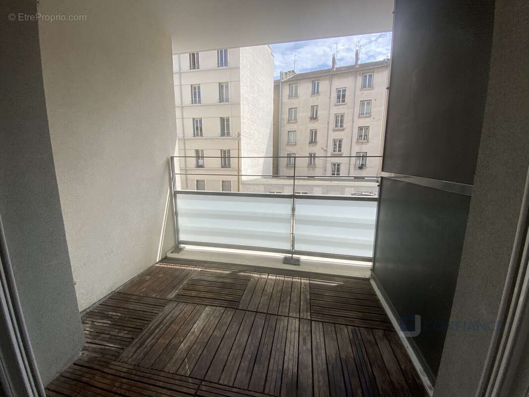 Appartement 60 m² à Villeurbanne  - photo 4