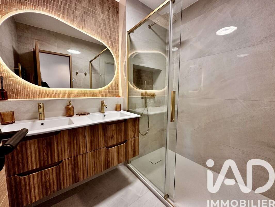 Photo 9 - Appartement à FREJUS