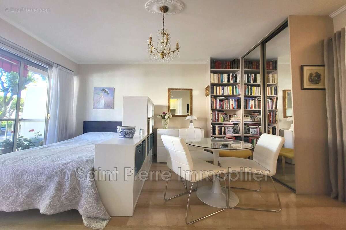 Appartement à CAGNES-SUR-MER