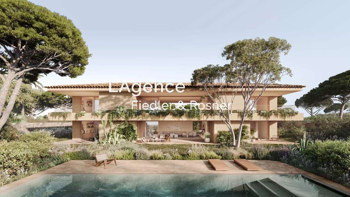 Appartement à SAINT-TROPEZ